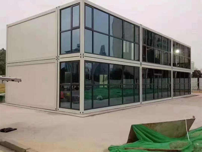 越來越多的人們開始接觸和使用住人集裝箱